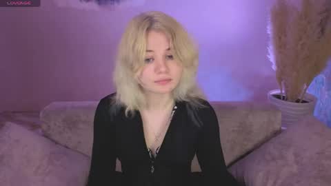 Elizabeth online show from May 2026 02:31:01 AM