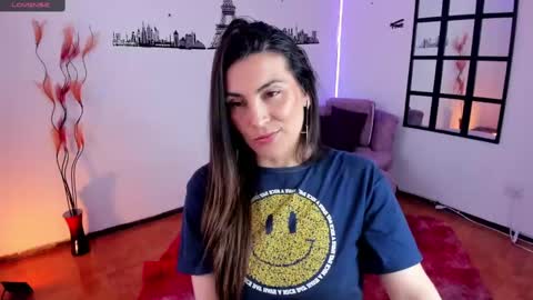 Elizabeth online show from February 2025 04:59:02 PM