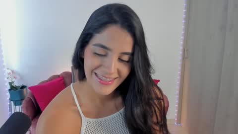 Eliza online show from February 2025 08:53:02 PM