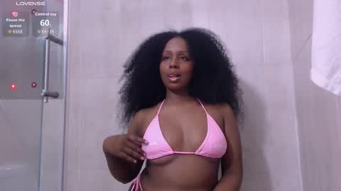 Elizabeth  online show from October 2025 03:29:02 AM