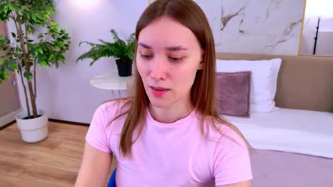 Elizabeth online show from November 2025 04:14:02 PM