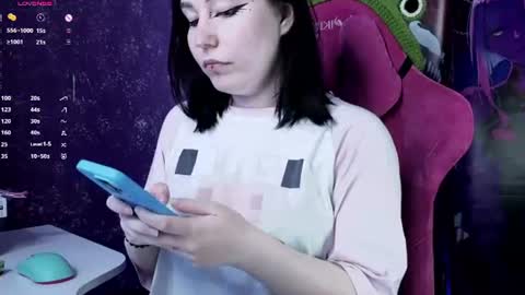 Snapshot of elizabethflowerr chatting on June 2026 05:01:02 PM Eli online show from June 2026 05:01:02 PM