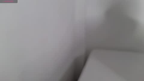 instgram aly leiv17 ---- Im model-independent online show from December 2024 11:21:01 PM