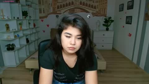 Snapshot of elizabethvamp chatting on March 2026 06:51:01 AM Elizabeth online show from March 2026 06:51:01 AM