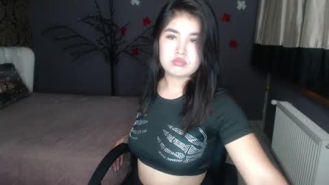 Snapshot of elizabethvamp chatting on April 2026 05:43:01 PM Elizabeth online show from April 2026 05:43:01 PM