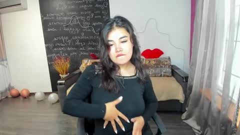 Snapshot of elizabethvamp chatting on April 2026 06:02:02 AM Elizabeth online show from April 2026 06:02:02 AM