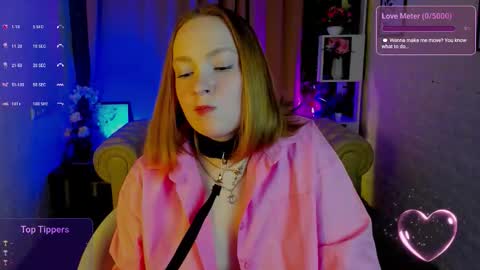 Lizzy online show from November 2025 09:25:02 PM