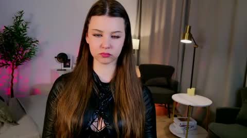 Eliza online show from May 2026 01:30:02 PM
