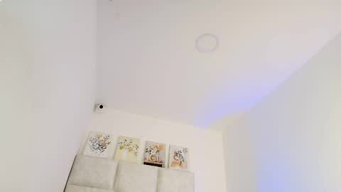Snapshot of elizawiliamst chatting on May 2026 12:01:01 PM Eliza online show from May 2026 12:01:01 PM