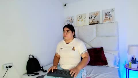 Snapshot of elizawiliamst chatting on May 2026 11:47:01 AM Eliza online show from May 2026 11:47:01 AM