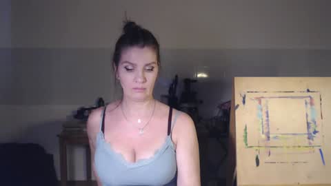 Snapshot of elizzo chatting on December 2024 12:05:01 PM Eliekind online show from December 2024 12:05:01 PM