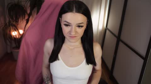 Snapshot of elizzza_ chatting on February 2025 12:26:02 PM elizzza_ online show from February 2025 12:26:02 PM