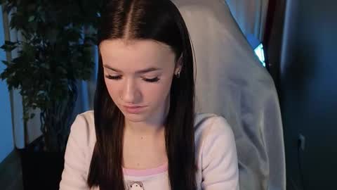 Snapshot of elizzza_ chatting on October 2025 05:21:02 AM elizzza_ online show from October 2025 05:21:02 AM