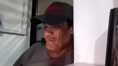 Snapshot of eljim323323 chatting on October 2025 08:20:02 AM eljim323323 online show from October 2025 08:20:02 AM