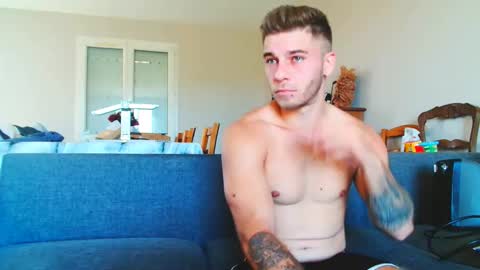 elkafit28 online show from May 2026 10:08:02 AM