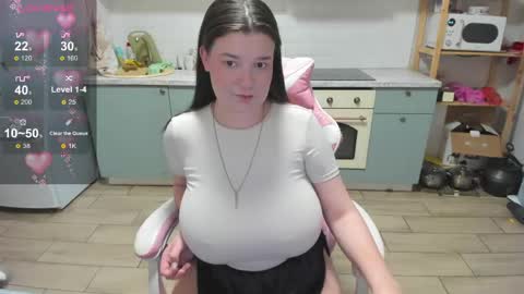 Lina online show from March 2026 09:25:01 PM