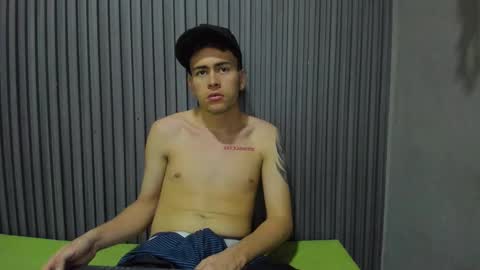 ell_mono online show from November 2025 08:31:01 PM