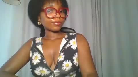Ella online show from October 2025 06:47:02 AM