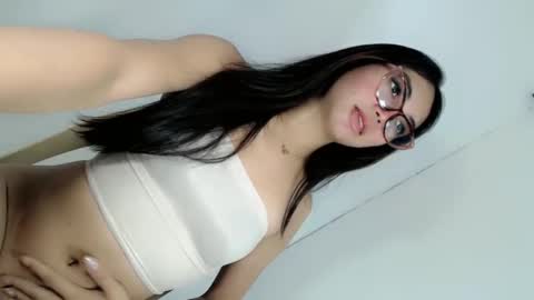 ella_walkerxxx online show from May 2026 11:33:02 PM