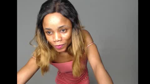 ella online show from October 2025 11:27:02 PM