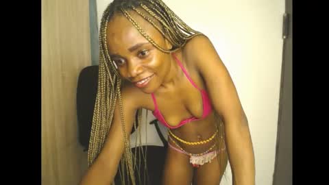 ella online show from May 2026 05:36:02 AM