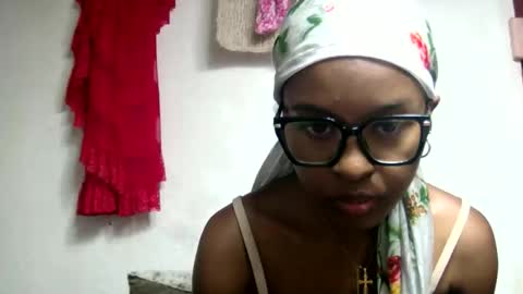 ellah245 online show from February 2026 02:54:02 AM