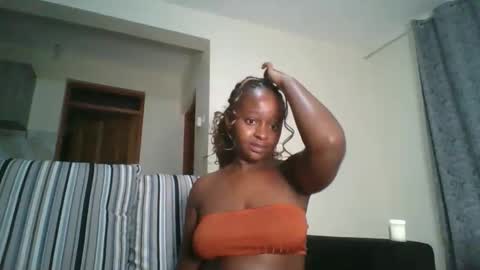 Snapshot of ellah_simone chatting on May 2026 12:08:01 AM ellah-simone online show from May 2026 12:08:01 AM