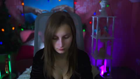 Ella online show from January 2025 08:32:02 AM