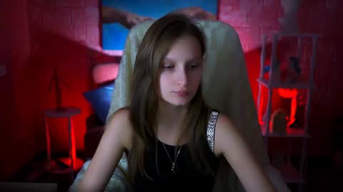 Ella online show from January 2025 05:02:02 PM