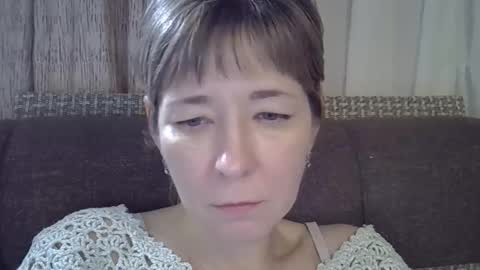 ellajohnsonx online show from February 2025 06:43:02 PM