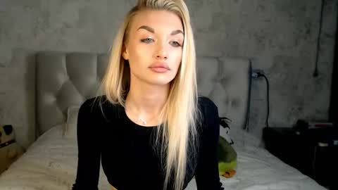 Snapshot of ellamilla chatting on March 2026 01:47:01 PM ellamilla online show from March 2026 01:47:01 PM