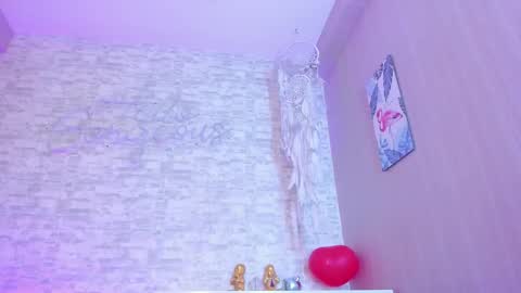 Snapshot of ellamontoya chatting on February 2025 10:58:01 AM Ella online show from February 2025 10:58:01 AM