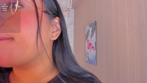 Snapshot of ellamontoya chatting on March 2025 04:07:02 AM Ella online show from March 2025 04:07:02 AM