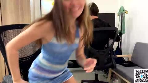 Snapshot of ellcrys chatting on February 2025 07:01:02 AM im Elsa lets go Subscribe to my OF and Youtube -35 online show from February 2025 07:01:02 AM