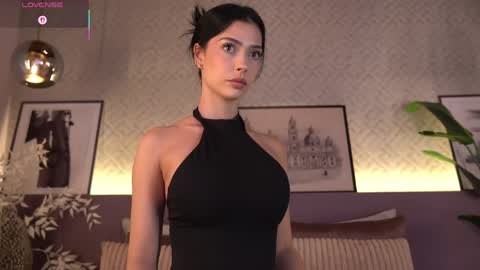 Elle Diane online show from May 2026 10:40:02 PM