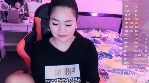 Ann online show from October 2025 12:19:01 AM