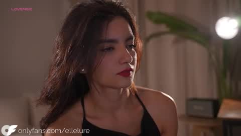 Linda Restrepo online show from February 2026 11:43:02 PM