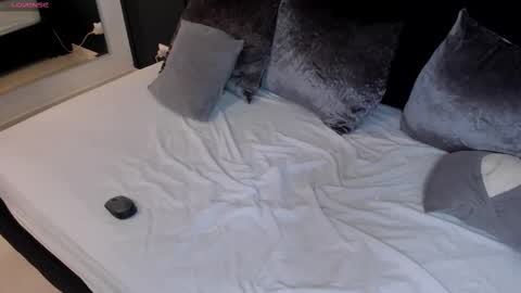 Ellen  online show from September 2025 09:01:02 AM