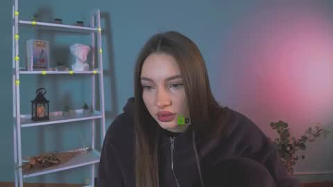 Snapshot of ellen_haze chatting on December 2025 09:35:02 AM ellen_haze online show from December 2025 09:35:02 AM