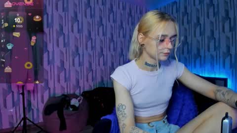 Ellie online show from January 2025 12:47:02 PM