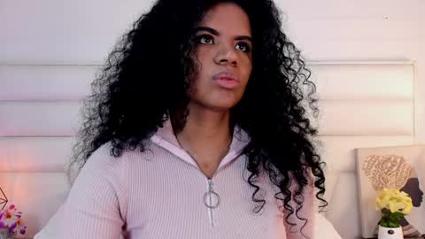  Ellie   online show from December 2024 03:33:02 PM