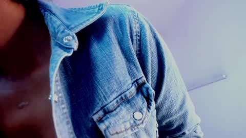  Ellie   online show from January 2025 12:27:01 PM