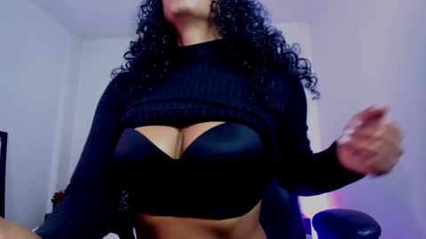  Ellie   online show from September 2025 02:00:02 PM