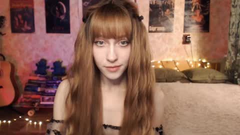 ellie_friendly online show from December 2024 12:16:01 AM