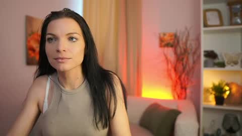 ellie_kay_ online show from April 2026 01:19:01 PM