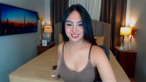 ellie online show from February 2025 08:46:01 PM