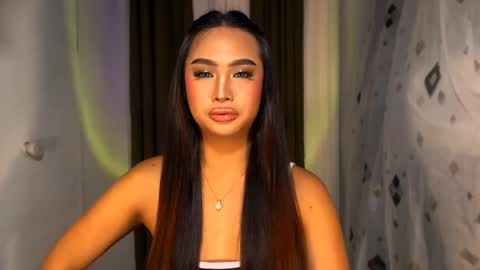 ellie online show from November 2025 06:32:01 PM