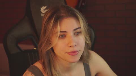 elliecutes online show from February 2025 05:53:02 AM