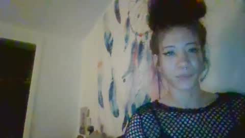 Ellie Hazii online show from February 2026 05:08:01 AM