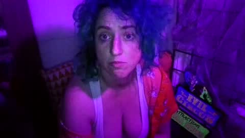 Elliohh online show from April 2026 02:25:02 AM